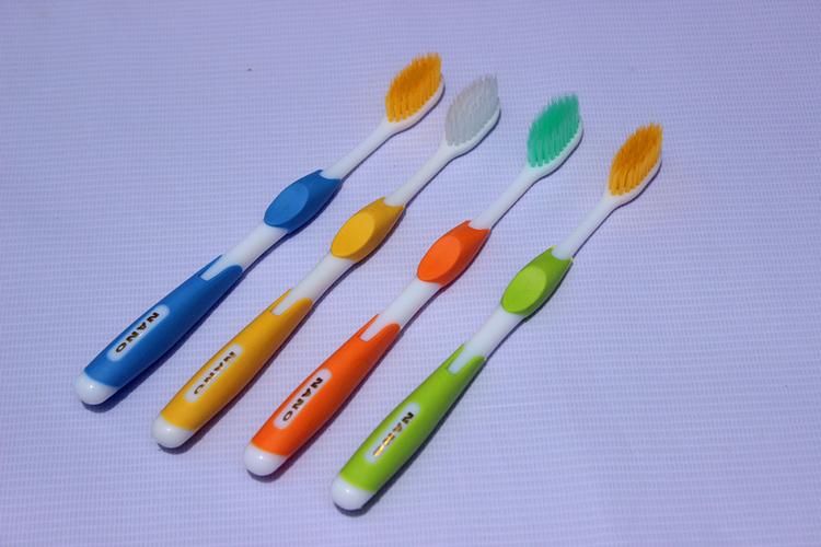 产品频道 家居卫生用品 口腔清洁护理用品 普通牙刷 韩国纳米牙刷